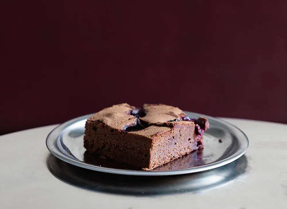 Vişneli Brownie Dilim