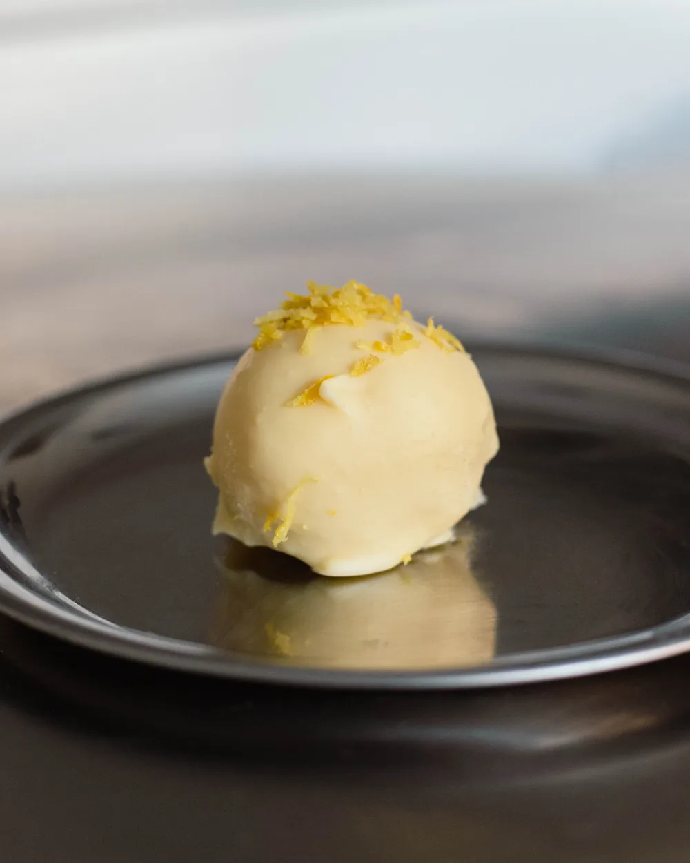 Glutensiz ve Şekersiz Limonlu Cheesecake Topları