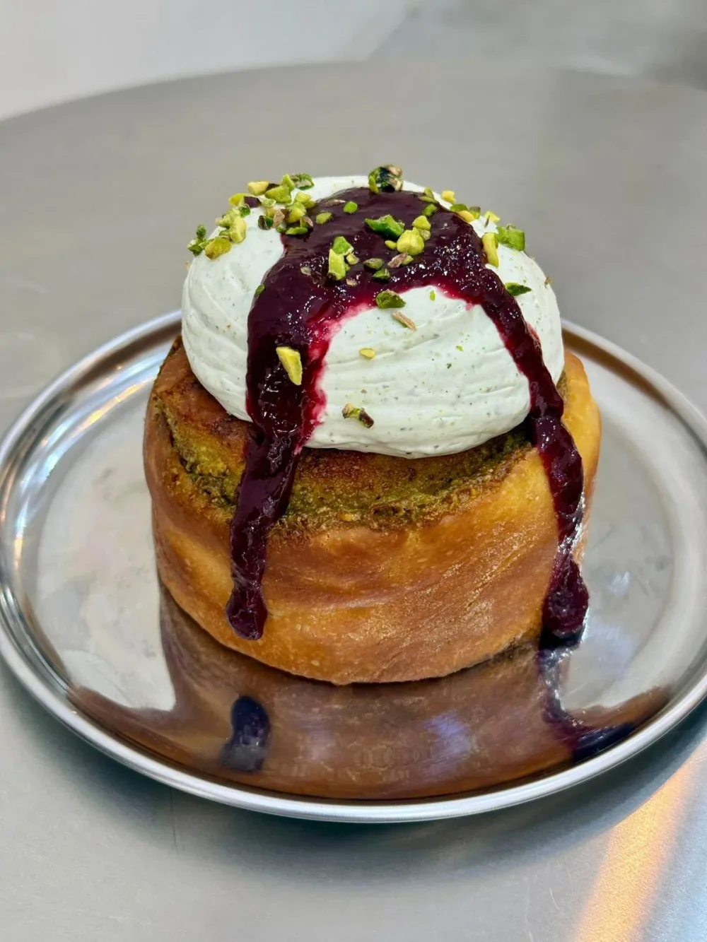 Antep Fıstıklı Orman Meyveli Roll